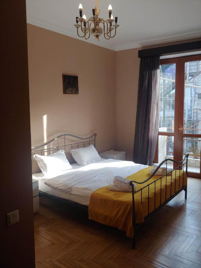 Hotel Costa Тбилиси Екстериор снимка